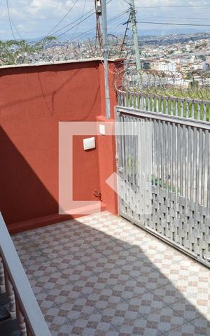 Casa à venda com 372m², 4 quartos e 4 vagasGaragem