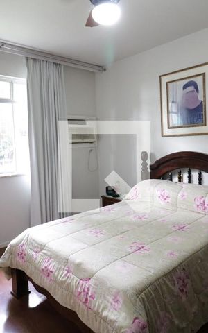 Casa à venda com 190m², 4 quartos e 6 vagasSuíte 