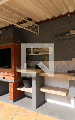 Casa à venda com 190m², 4 quartos e 6 vagasÁrea gourmet