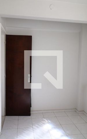 Casa à venda com 190m², 4 quartos e 6 vagasQuarto de Serviço