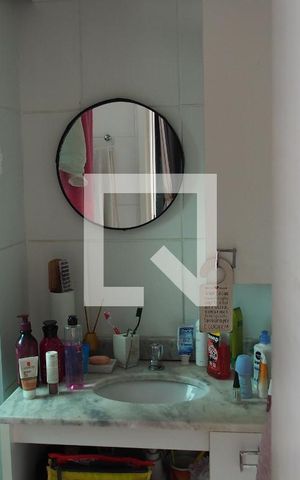 Apartamento à venda com 70m², 2 quartos e 1 vagaBanheiro da Suíte