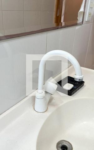 Casa à venda com 175m², 4 quartos e 2 vagas Casa à venda com 175m², 4 quartos e 2 vagasBanheiro Corredor