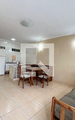 Casa à venda com 175m², 4 quartos e 2 vagas Casa à venda com 175m², 4 quartos e 2 vagasSala 1