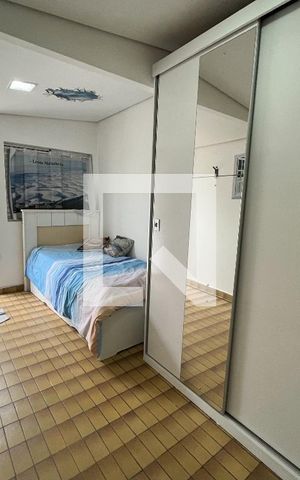 Casa à venda com 175m², 4 quartos e 2 vagas Casa à venda com 175m², 4 quartos e 2 vagasSuite 3