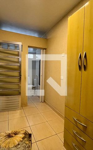 Casa à venda com 175m², 4 quartos e 2 vagas Casa à venda com 175m², 4 quartos e 2 vagasSuite 1