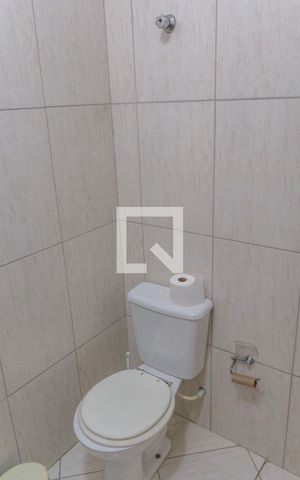 Casa à venda com 99m², 3 quartos e 3 vagasBanheiro