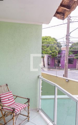 Casa à venda com 99m², 3 quartos e 3 vagasSacada da suite