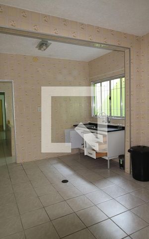 Casa à venda com 126m², 2 quartos e 2 vagasCozinha