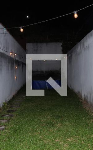 Casa à venda com 150m², 3 quartos e 2 vagasÁrea Externa