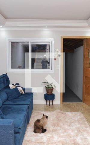 Casa à venda com 150m², 3 quartos e 2 vagasSala