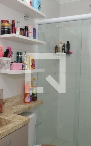 Casa à venda com 150m², 3 quartos e 2 vagasBanheiro do Quarto 