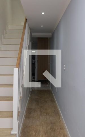 Casa à venda com 150m², 3 quartos e 2 vagascorredor