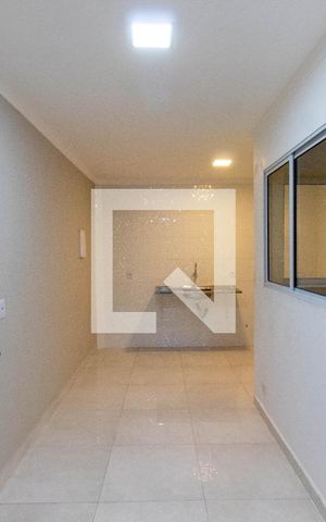 Apartamento à venda com 35m², 2 quartos e sem vaga Apartamento à venda com 35m², 2 quartos e sem vagaSala/Cozinha