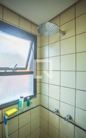 Studio à venda com 28m², 1 quarto e 1 vaga Studio à venda com 28m², 1 quarto e 1 vagaBanheiro