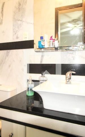 Apartamento à venda com 115m², 3 quartos e 2 vagasBanheiro