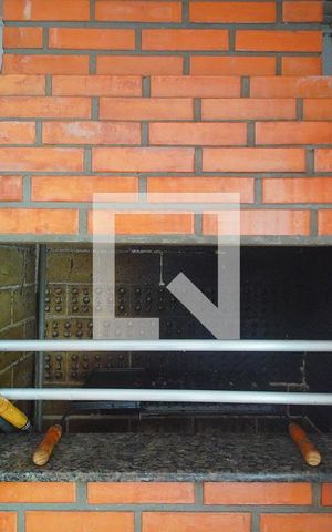 Casa à venda com 195m², 3 quartos e 2 vagas Casa à venda com 195m², 3 quartos e 2 vagasChurrasqueira