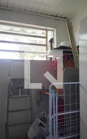 Casa à venda com 195m², 3 quartos e 2 vagas Casa à venda com 195m², 3 quartos e 2 vagasÁrea de Serviço