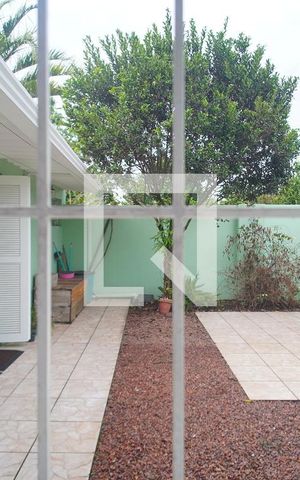 Casa à venda com 195m², 3 quartos e 2 vagas Casa à venda com 195m², 3 quartos e 2 vagasVista do Quarto 2