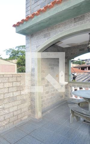 Casa para alugar com 500m², 3 quartos e 4 vagasTerraço 2