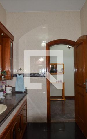 Casa para alugar com 500m², 3 quartos e 4 vagasBanheiro Social