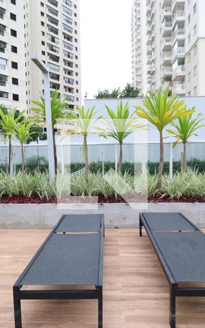 Apartamento à venda com 52m², 1 quarto e 1 vagaÁrea comum - Piscina