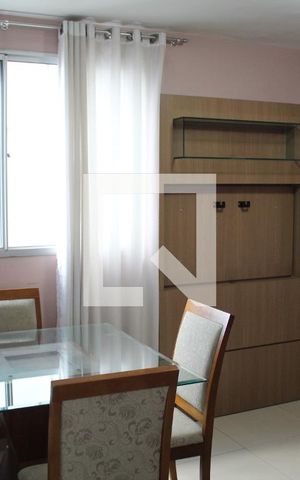 Apartamento para alugar com 45m², 2 quartos e 1 vagaSala