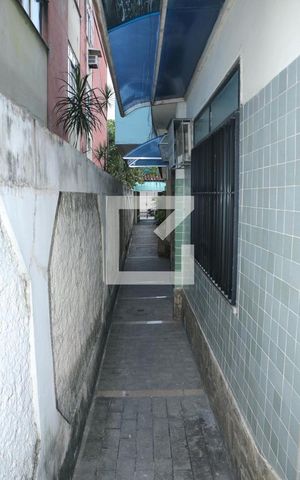 Casa para alugar com 60m², 2 quartos e sem vagaÁrea comum