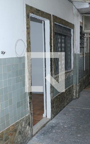 Casa para alugar com 60m², 2 quartos e sem vagaÁrea comum