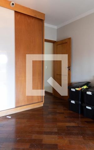 Casa à venda com 232m², 2 quartos e 3 vagasSuíte 2