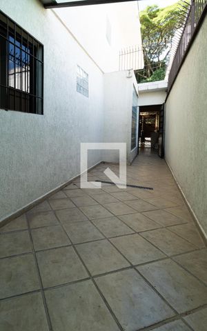 Casa à venda com 232m², 2 quartos e 3 vagasQuintal