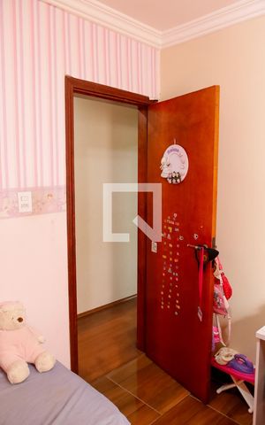 Casa à venda com 203m², 3 quartos e 2 vagas Casa à venda com 203m², 3 quartos e 2 vagasQuarto 1