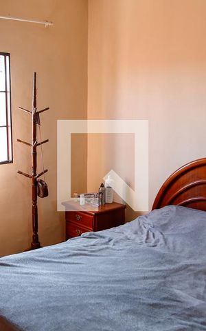 Casa à venda com 203m², 3 quartos e 2 vagas Casa à venda com 203m², 3 quartos e 2 vagasQuarto 3 - Suíte