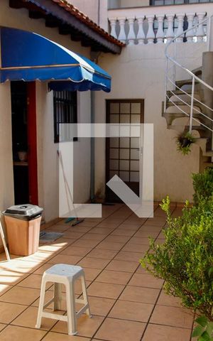 Casa à venda com 203m², 3 quartos e 2 vagas Casa à venda com 203m², 3 quartos e 2 vagasQuintal