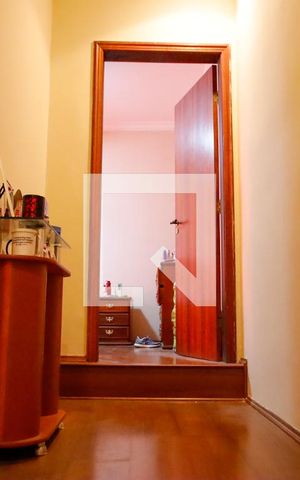 Casa à venda com 203m², 3 quartos e 2 vagas Casa à venda com 203m², 3 quartos e 2 vagasQuarto 3 - Suíte
