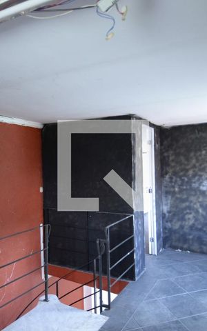 Casa à venda com 200m², 4 quartos e sem vagaSala