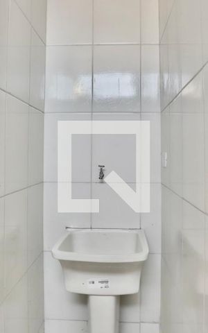 Casa para alugar com 40m², 1 quarto e sem vagaÁrea de Serviço
