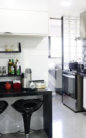 Apartamento à venda com 170m², 4 quartos e 2 vagasCozinha