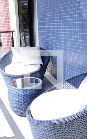 Apartamento à venda com 170m², 4 quartos e 2 vagasVaranda - Sala