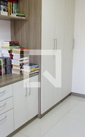 Apartamento à venda com 170m², 4 quartos e 2 vagasQuarto / Escritório
