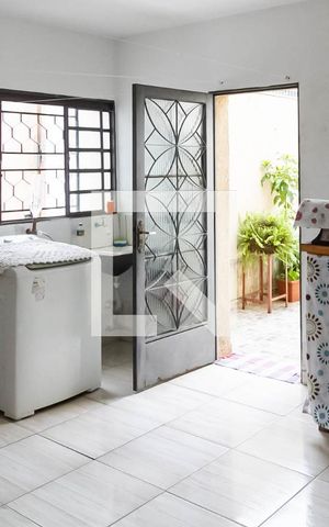 Casa à venda com 431m², 3 quartos e 2 vagas Casa à venda com 431m², 3 quartos e 2 vagasÁrea de serviço