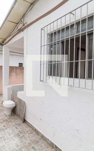 Casa à venda com 431m², 3 quartos e 2 vagas Casa à venda com 431m², 3 quartos e 2 vagasEntrada das casas 3 e 4
