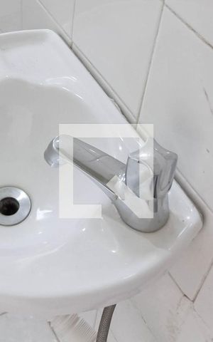 Casa à venda com 431m², 3 quartos e 2 vagas Casa à venda com 431m², 3 quartos e 2 vagasCasa 4 - Banheiro social
