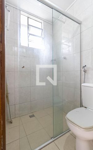 Casa à venda com 431m², 3 quartos e 2 vagas Casa à venda com 431m², 3 quartos e 2 vagasCasa 3 - Banheiro social