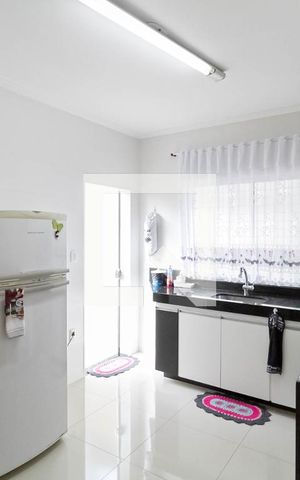 Casa à venda com 431m², 3 quartos e 2 vagas Casa à venda com 431m², 3 quartos e 2 vagasCasa 1 - Cozinha