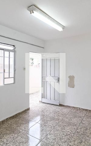 Casa à venda com 431m², 3 quartos e 2 vagas Casa à venda com 431m², 3 quartos e 2 vagasCasa 4 - Sala