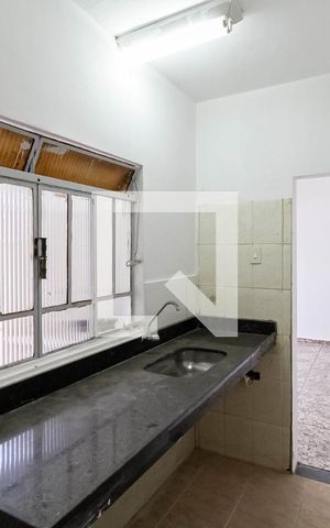 Casa à venda com 431m², 3 quartos e 2 vagas Casa à venda com 431m², 3 quartos e 2 vagasCasa 4 - Cozinha