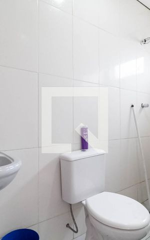 Casa à venda com 431m², 3 quartos e 2 vagas Casa à venda com 431m², 3 quartos e 2 vagasCasa 2 - Banheiro social