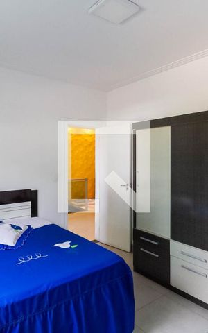 Casa à venda com 431m², 3 quartos e 2 vagas Casa à venda com 431m², 3 quartos e 2 vagasCasa 1 - Quarto 1