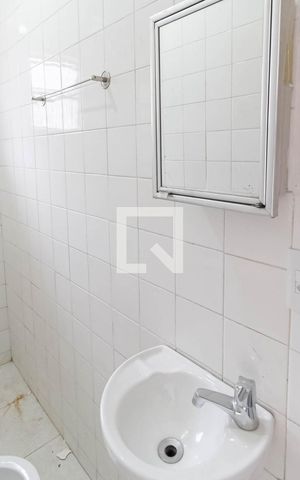 Casa à venda com 431m², 3 quartos e 2 vagas Casa à venda com 431m², 3 quartos e 2 vagasCasa 4 - Banheiro social