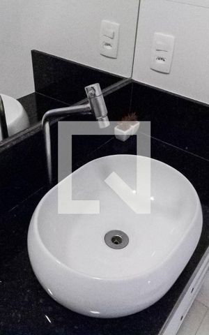 Casa à venda com 431m², 3 quartos e 2 vagas Casa à venda com 431m², 3 quartos e 2 vagasCasa 1 - Banheiro da suíte